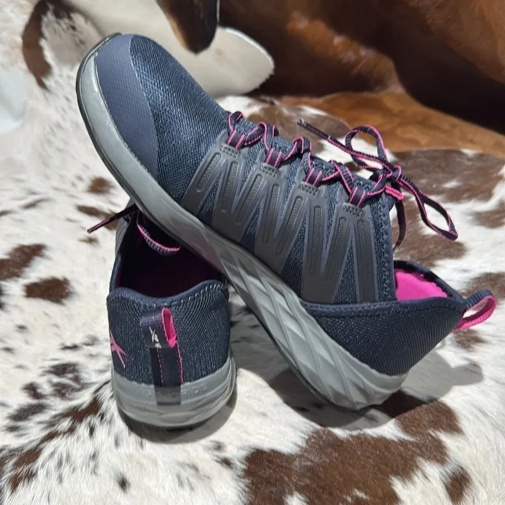 Reebok Steel Toe Wedge Sole Work Shoe RB308‎ B17A